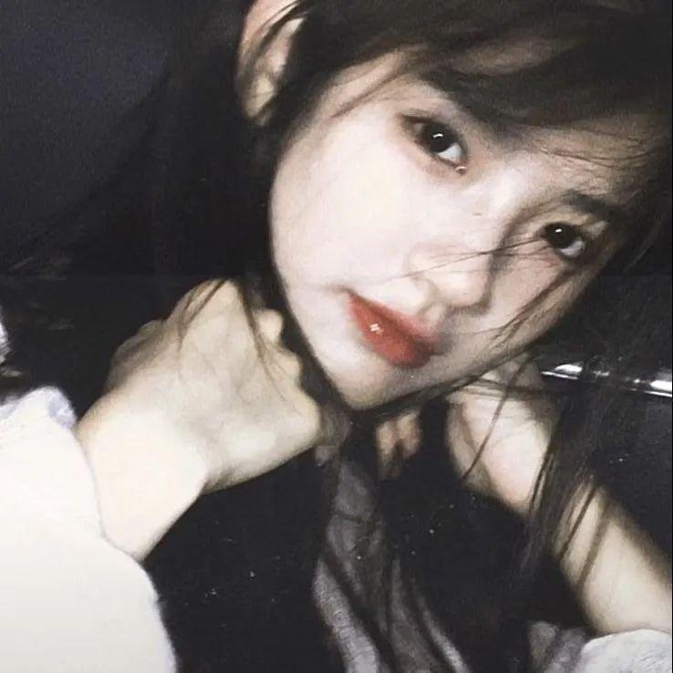 一对对鸳鸯水上漂